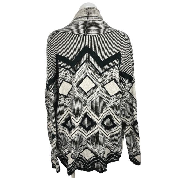 Old Navy Multicolor Geometric Chevron Diamond Open Front Cardigan Sweater Size M - Picture 2 of 4